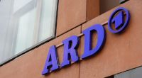 Politik und Polizei werfen der ARD vor, die Polizeistatistik kleinzureden.
