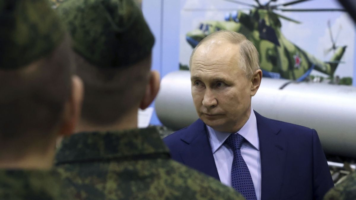 Wladimir Putin hat gleich zwei seiner Top-Kommandeure abgesetzt. (Foto)