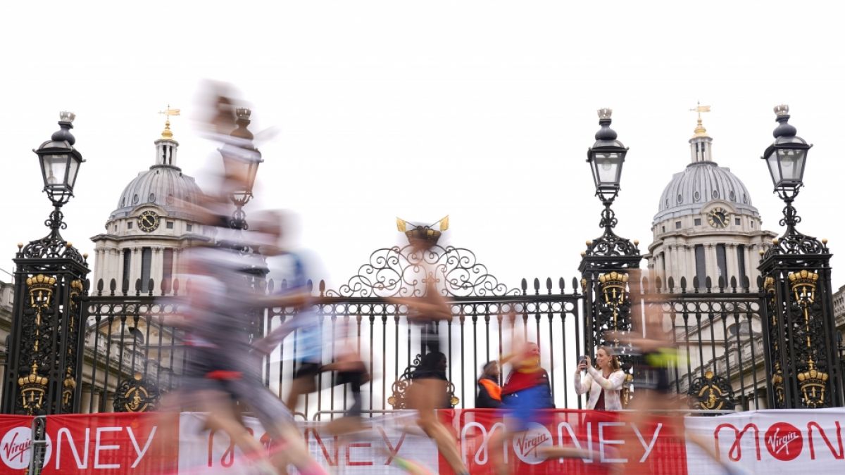 London marathon start time est