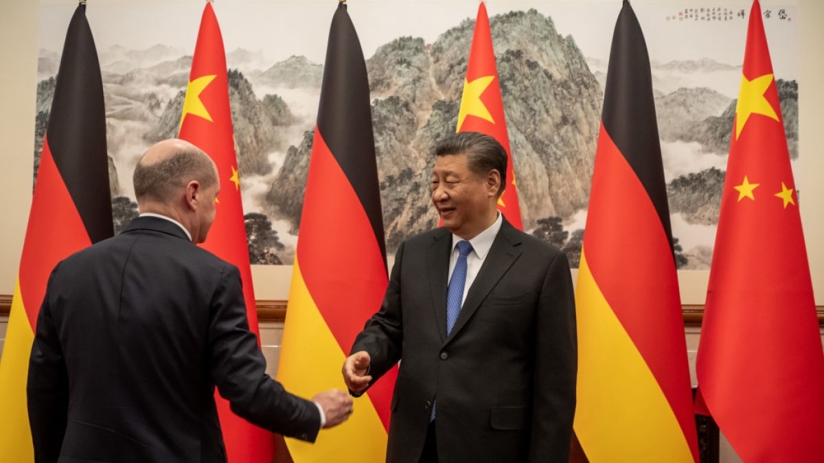 Olaf Scholz zu Besuch bei China-Machthaber Xi Jinping. (Foto)