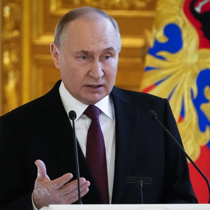 Wladimir Putin soll Berichten zufolge einen weiteren Kampfjet verloren haben.