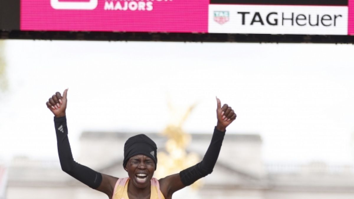 Olympiasiegerin Peres Jepchirchir hat den London-Marathon gewonnen. (Foto)