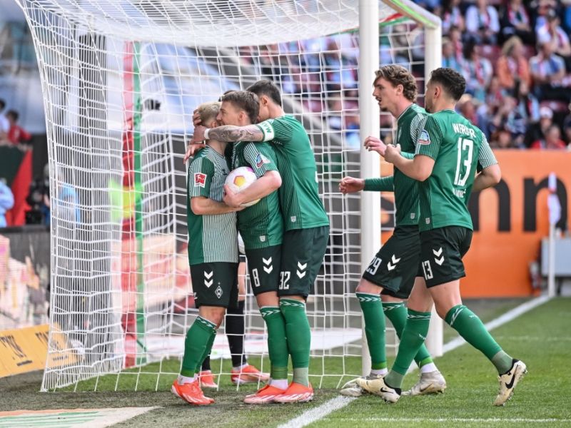 Werder Bremen News: Werder Bremen diskutiert Trainerfrage