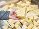 Die Hofkäserei Belrieth GmbH ruft bundesweit mehrere Käsesorten zurück (Symbolfoto). (Foto)