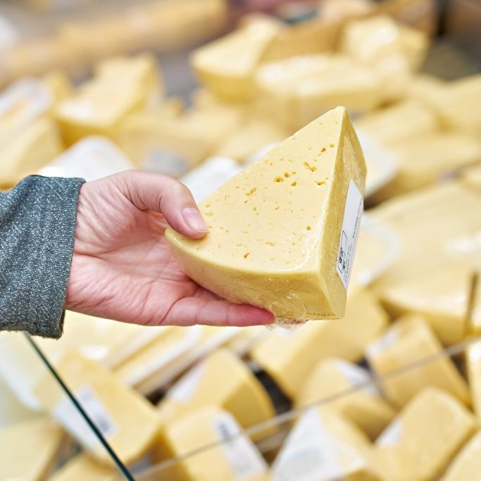 Die Hofkäserei Belrieth GmbH ruft bundesweit mehrere Käsesorten zurück (Symbolfoto).