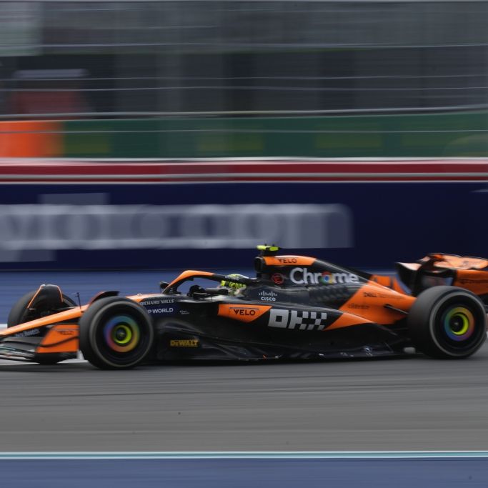 Triumphiert McLaren-Pilot Lando Norris beim Großen Preis der Emilia Romagna in Imola erneut? Das Formel-1-Rennen findet am 19. Mai 2024 statt.