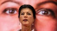 Sahra Wagenknecht, Bundesvorsitzende vom Bündnis Sahra Wagenknecht (BSW) spricht auf einer Veranstaltung.