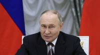 Wladimir Putin holte seinen möglichen Thronfolger zurück in den Kreml.
