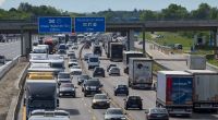 Auf deutschen Autobahnen drohen zum Pfingstwochenende Staus.