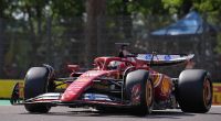 Charles Leclerc aus Monaco vom Team Scuderia Ferrari ist auf der Strecke in Imola unterwegs.