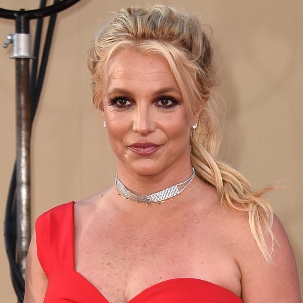 Ohne Bikini am Strand: Dieses pikante Video löschte Britney ganz schnell