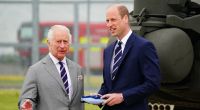 König Charles III. und Prinz William haben darüber gesprochen, Meghan und Harry die Titel zu entziehen.