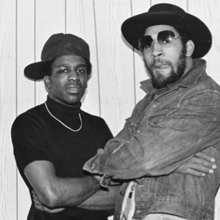 Wiederholung von Folge 1, Staffel 1 online und im TV