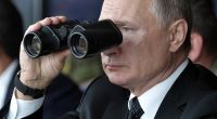 Ein russischer Militärexperte spricht über Putins Atomplan.