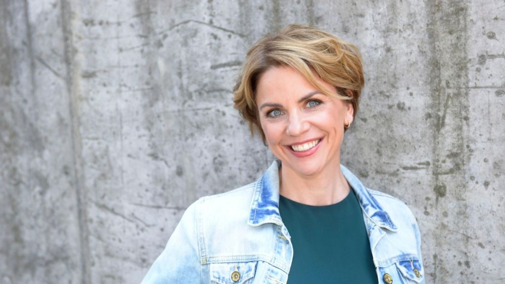 Gisa Zach, die seit 2019 die Rolle der Yvonne Bode bei GZSZ spielt, hat 2024 die Hüllen für den "Playboy" fallen lassen. (Foto)