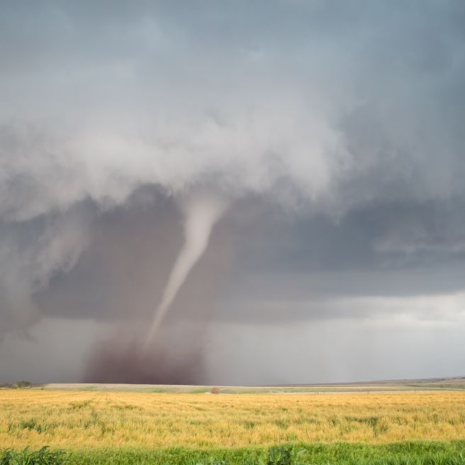 Tief kracht nach Deutschland - Wetterdienst warnt vor möglichen Tornados