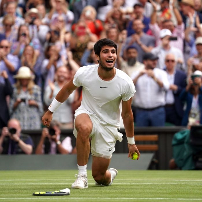 Carlos Alcaraz lässt Novak Djokovic im Herren-Finale keine Chance