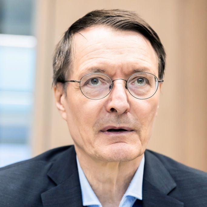 Beitrags-Hammer droht durch Millionen-Defizit bei den Krankenkassen