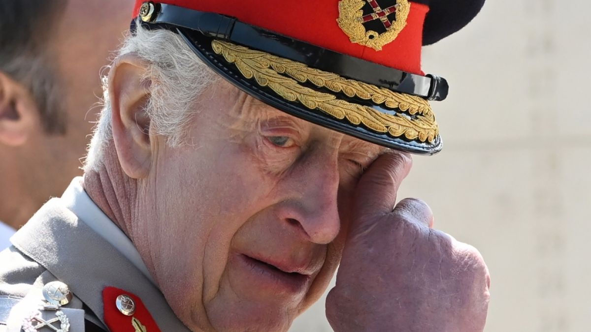 Empfindlicher Dämpfer für König Charles III.: Seine umfangreichen Reisepläne muss der Monarch nach einem Veto seiner Ärzte ändern. (Foto)