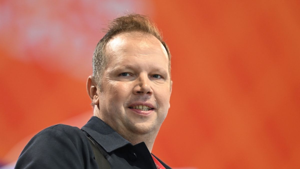 Kommentator Wolff-Christoph Fuss berichtet meistens über Fußballspiele. (Foto)