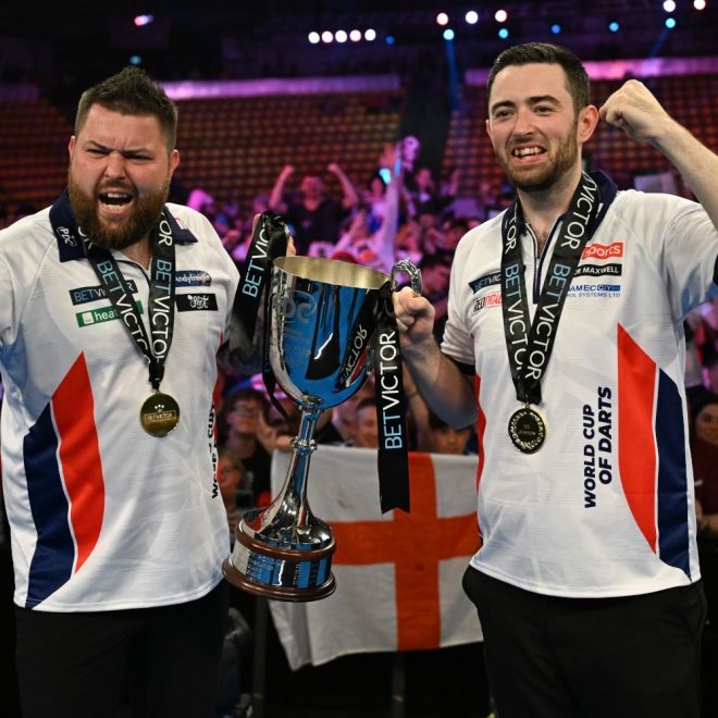 Österreich unterliegt England im Finale der Team-WM - alle PDC-Ergebnisse aus Frankfurt hier
