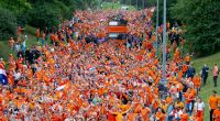Niederländische Fußballfans sorgen bei der UEFA Euro 2024 für viel Stimmung in den deutschen Städten - unter anderem mit dem Lied 