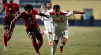 Der ägyptische Fußball-Nationalspieler Ahmed Refaat (re.) ist im Alter von nur 31 Jahren überraschend gestorben.