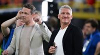 Moderator Alexander Bommes und Ex-Profifußballer Bastian Schweinsteiger beim EM-Halbfinale.