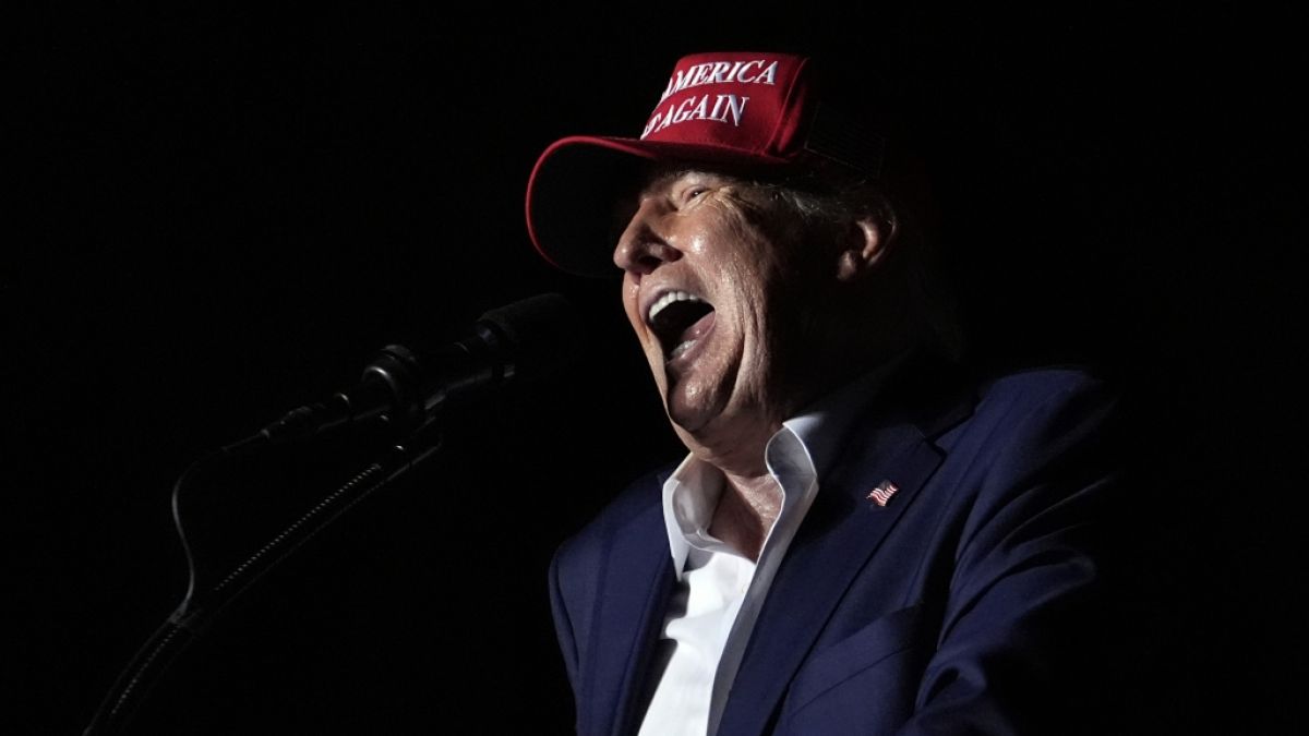 Donald Trump machte sich über die jüngsten Versprecher von US-Präsident Joe Biden lustig. (Foto)