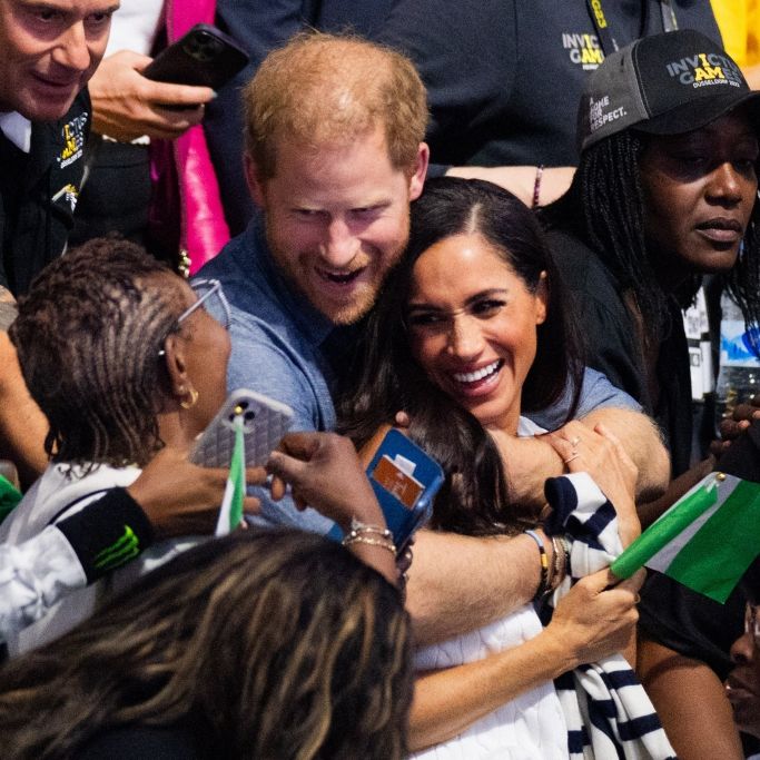 Royals als Lügner überführt: Palast in Alarmbereitschaft