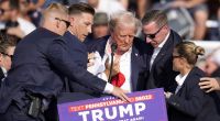 Donald Trump mit Blut im Gesicht. Sicherheitsleute bringen den Ex-Präsidenten nach dem 