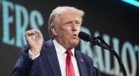 Donald Trump sorgte mit Aussagen bei einer Wahlkampfveranstaltung in Florida für Empörung. Deutete der Republikaner die Errichtung einer Diktatur an?