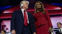 Beim Republikaner-Parteitag in Milwaukee zeigte sich Donald Trump eng umschlungen mit seiner Ehefrau Melania.