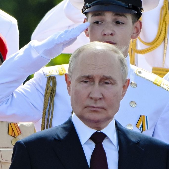 Russischer Helikopter offenbar von Billig-Drohne abgeschossen