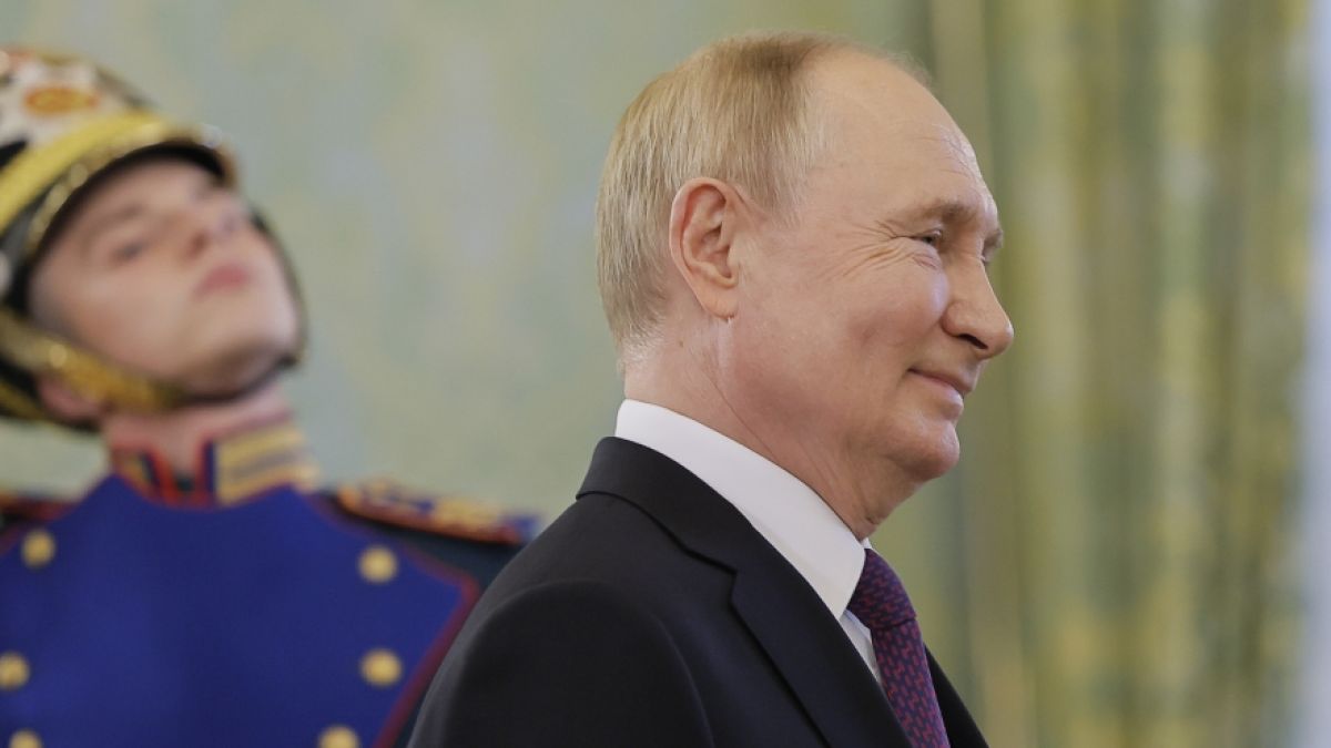 Wladimir Putin hat zwei hochrangige Militärs kaltgestellt. (Foto)