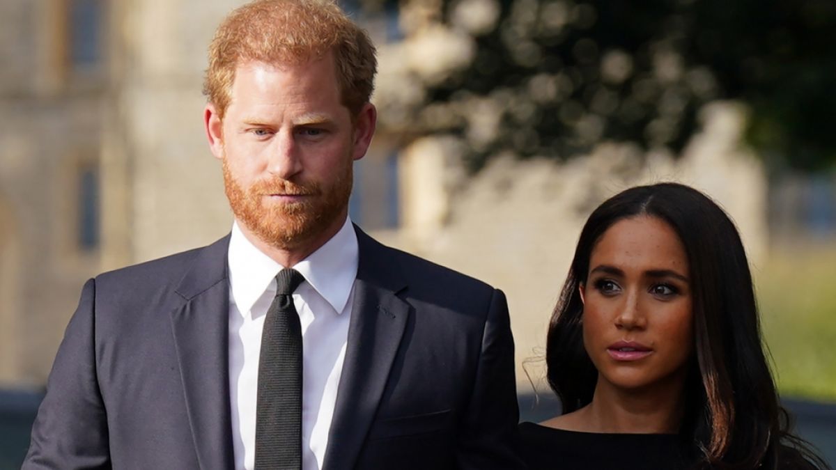 Prinz Harry und Meghan Markle müssen sich Vorwürfe gefallen lassen, die krebskranke Prinzessin Kate sei ihnen komplett egal. (Foto)