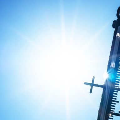 37 Grad, Starkregen und Unwetter: Meteorologen warnen vor Tropenwetter