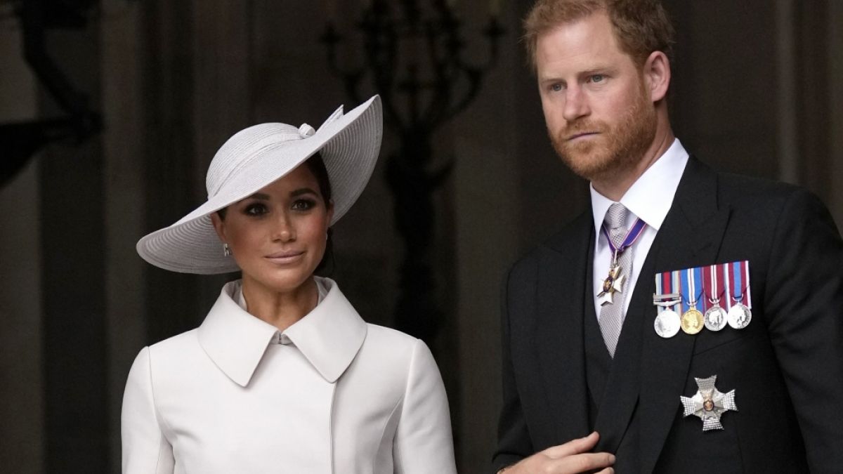 Als Arbeitgeber haben Meghan Markle und Prinz Harry einen zweifelhaften Ruf - nun sind die Sussexes abermals von einem Angestellten sitzengelassen worden. (Foto)