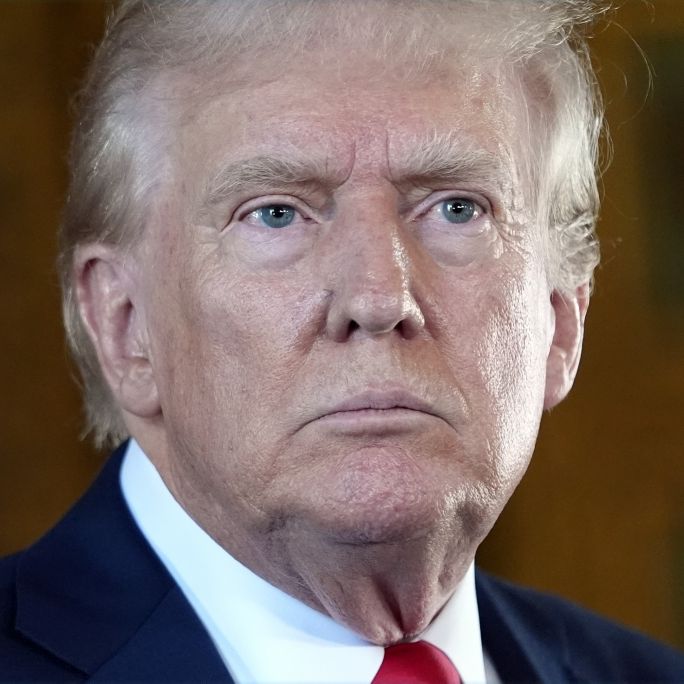 Kein Wort über Melania - Ex-Präsident plant seine Flucht