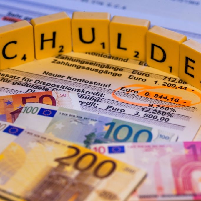 Banken-Vergleich zeigt, wo Konto-Überzieher am heftigsten abgezockt werden