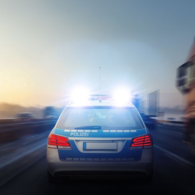 Achtung, Abzocke! Polizei warnt vor falschen Fahrzeugkontrollen