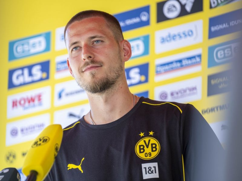 Waldemar Anton privat: So lebt der BVB-Verteidiger heute als glücklicher Familienvater