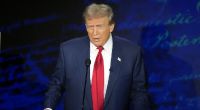 Donald Trump verbreitet in der TV-Debatte gegen Kamala Harris eine Lüge über Migranten in den USA.