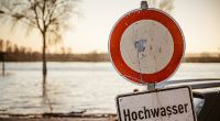 Der Deutsche Wetterdienst warnt vor einer Dauerregenlage in einigen Teilen Deutschlands.