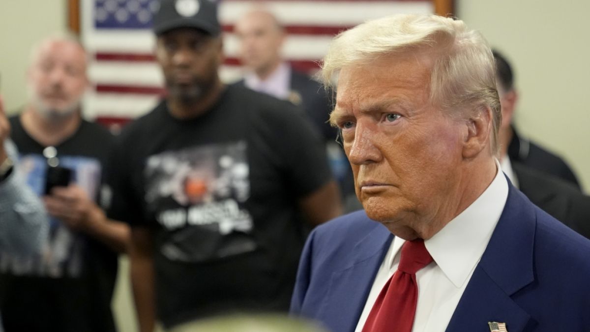 Donald Trump wähnte sich schon zurück im Weißen Haus, doch Beobachtern zufolge droht dem Ex-US-Präsident der unweigerliche Untergang. (Foto)