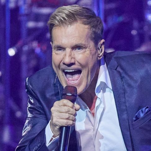 So lebt der RTL-Poptitan heute mit Partnerin Carina Walz