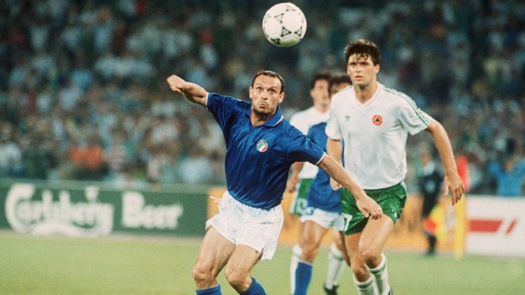 Salvatore "Toto" Schillaci, italienischer Fußballspieler, Torschützenkönig bei der WM 1990 (1.12.1964 - 18.09.2024) (Foto)