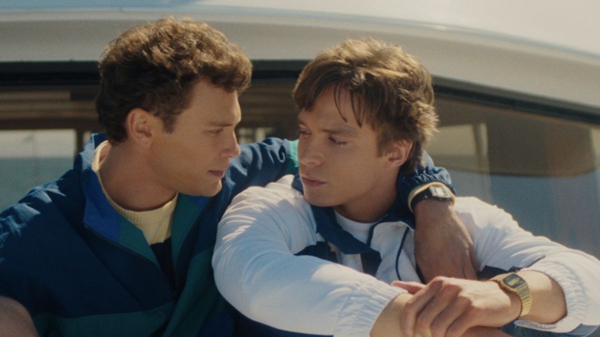 Verkörpert werden Erik und Lyle Menendez von Cooper Koch und Nicholas Chavez. (Foto)