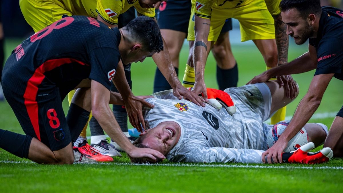 Nach dem Verletzungsdrama um Nationaltorhüter Marc-André ter Stegen (Mitte) wird sowohl beim DFB-Team als auch beim FC Barcelona nach Ersatz gesucht. Nach dem Verletzungsdrama um Nationaltorhüter Marc-André ter Stegen (Mitte) wird sowohl beim DFB-Team als auch beim FC Barcelona nach Ersatz gesucht. (Foto)