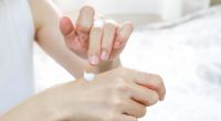 Ökotest hat 22 Hautcremes genauer untersucht: 11 von den getesteten Produkten schnitt mit 